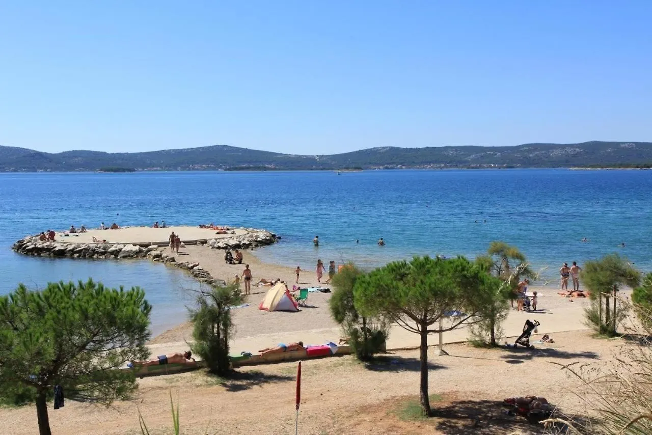 Guest house Holiday House Damir Sveti Filip i Jakov