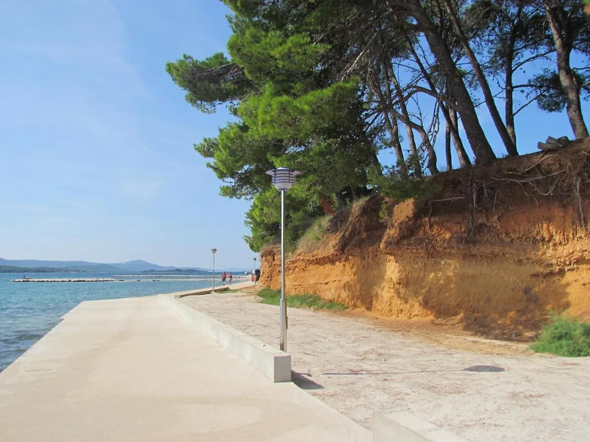 Guest house Holiday House Damir Sveti Filip i Jakov